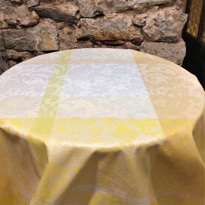 Garnier Thiebaut - Nappe sur mesure ronde - Jacquard enduit mille dentelles  jaune pastel